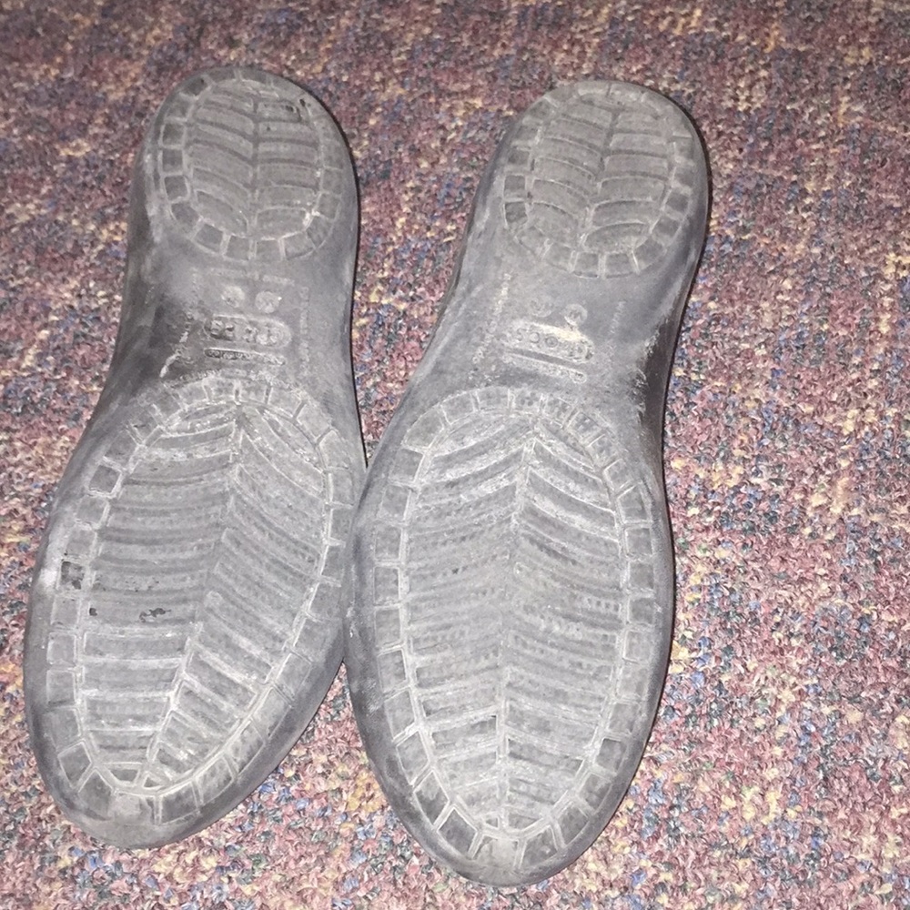 Crocs - Picture 2 of 2